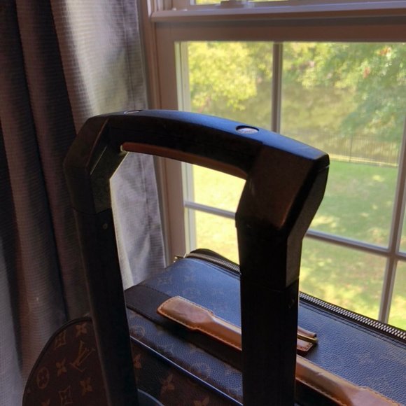 Louis Vuitton Pegase 65 Monogram rolling Suitcase - Picture 10 of 14